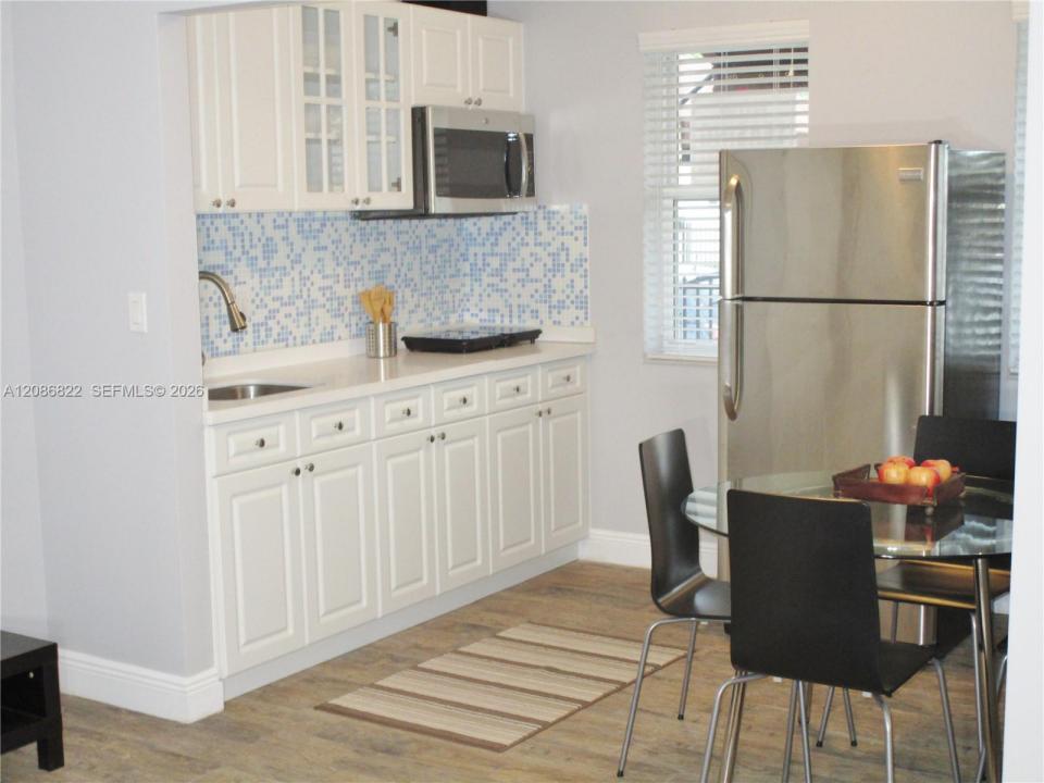 53 NE 49th St 7A, Miami, פלורידה 33137, ארצות הברית של אמריקה