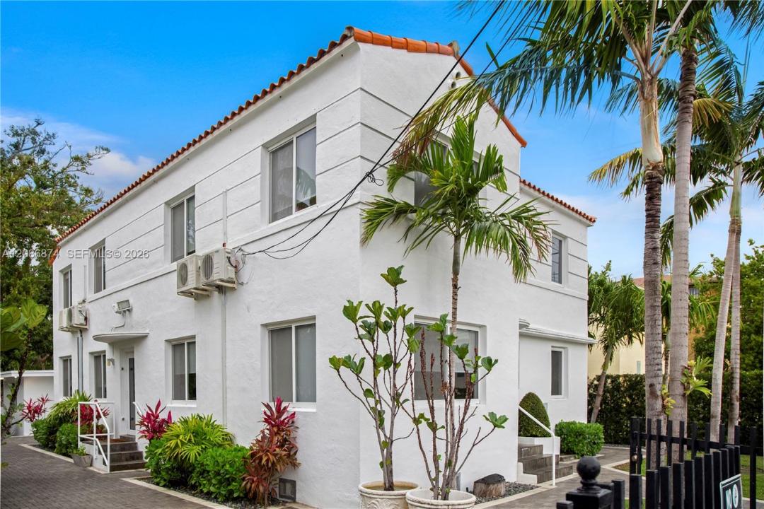 623 NE 61st St 2, Miami, Floride 33137, États-Unis