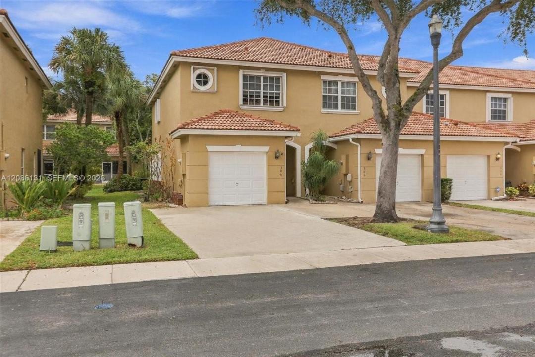 306 SW 120th Ave, Pembroke Pines, Floride 33025, États-Unis