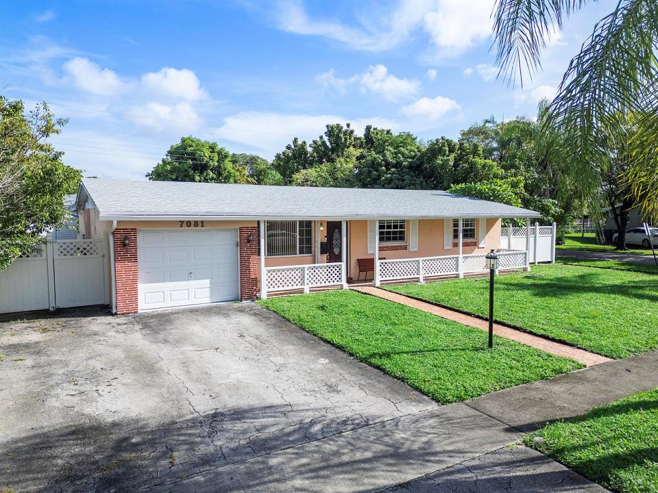 7081 TAYLOR Street, Hollywood, Florida 33024, Stati Uniti