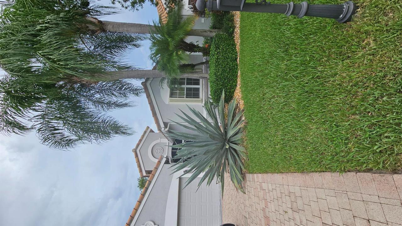 9269 VERCELLI Street, Lake Worth, Floride 33467, États-Unis