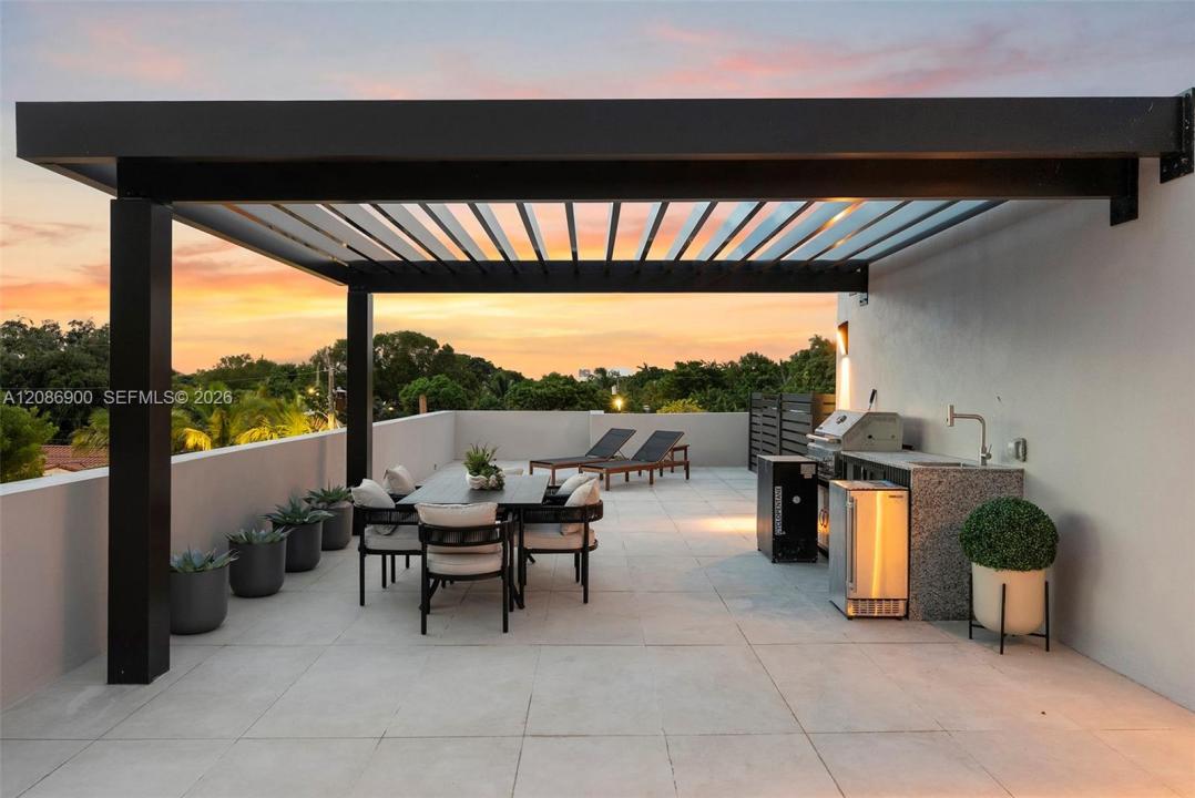 1502 SW 19th St, Miami, Floride 33145, États-Unis