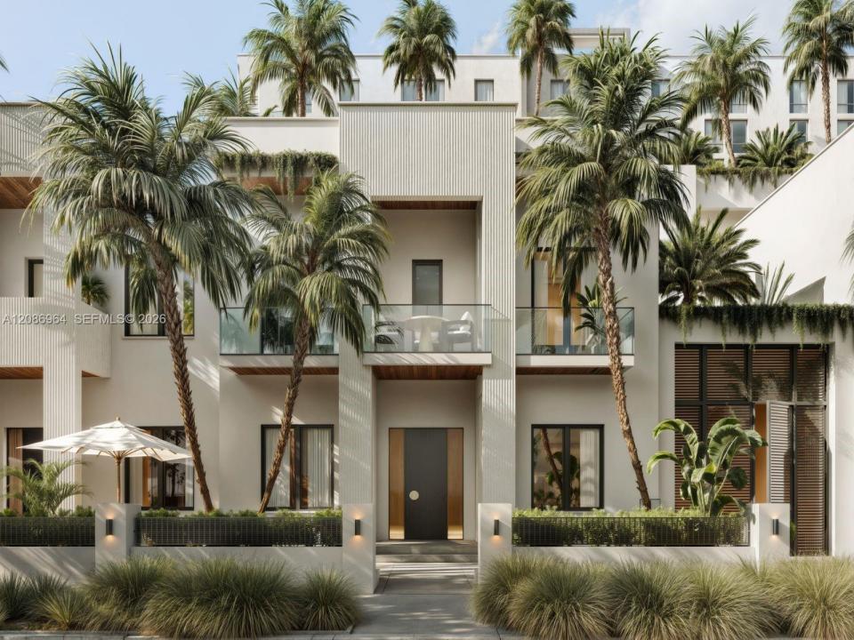 1265 SW 22nd St TH-3, Miami, Florida 33145, Stati Uniti