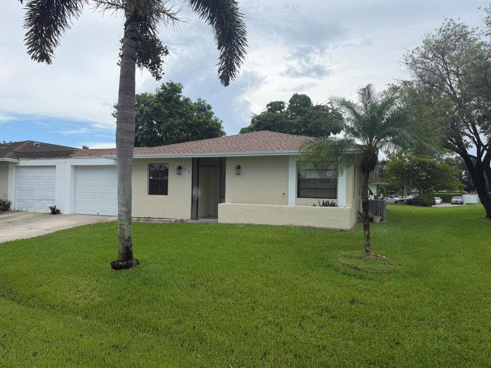 4814 PAULIE Court, West Palm Beach, Flórida 33415, Estados Unidos