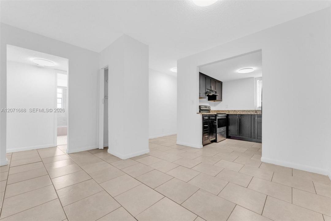 3751 SW 60th Avenue 1, Davie, Florida 33314, Stati Uniti