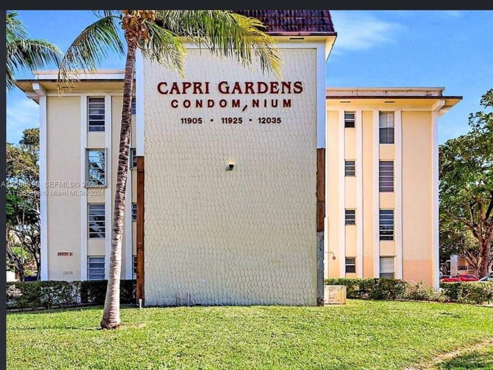 11905 NE 2nd Ave C308, North Miami, Florida 33161, USA