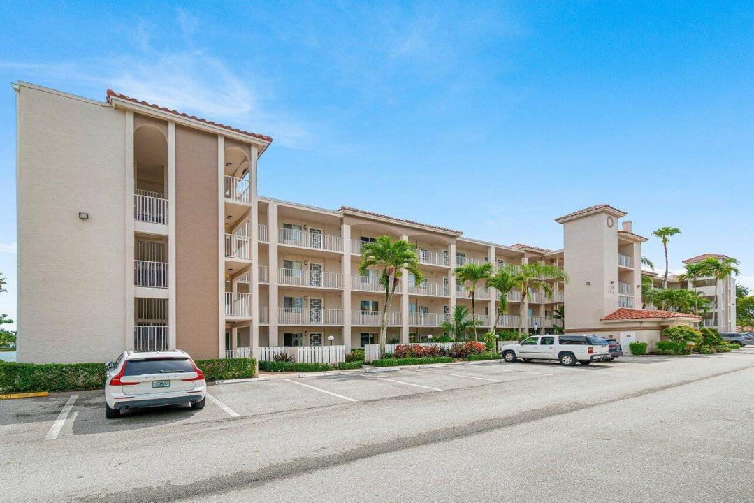 6112 Huntwick Terrace 102, Delray Beach, Floride 33484, États-Unis