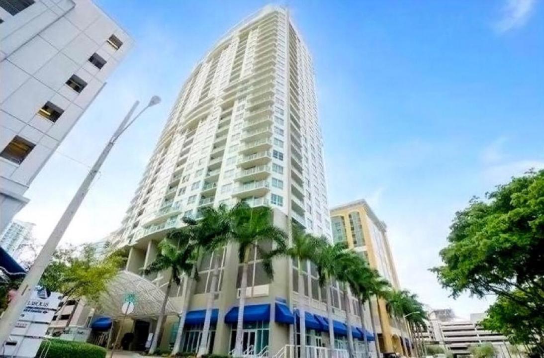 350 SE 2ND Street 2040, Fort Lauderdale, Floride 33301, États-Unis