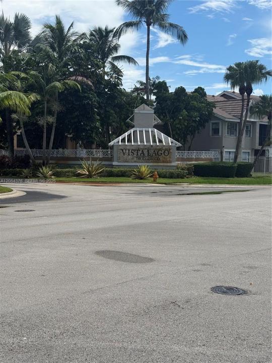 15680 SW 106th Ln 803, Miami, Floride 33196, États-Unis