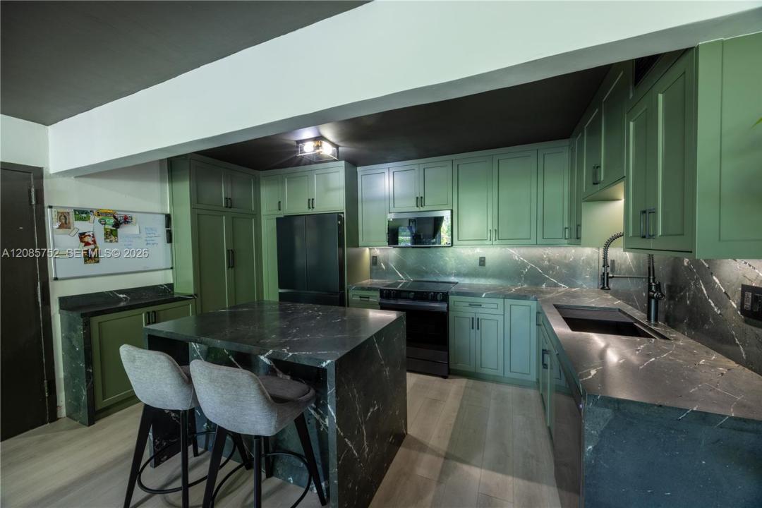 6801 Indian Creek Dr 201, Miami Beach, Florida 33141, Stati Uniti
