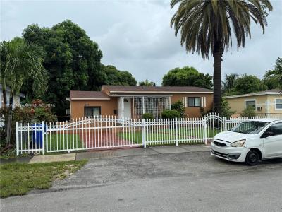 1077 NE 157th Ter, North Miami Beach, Florida 33162, USA
