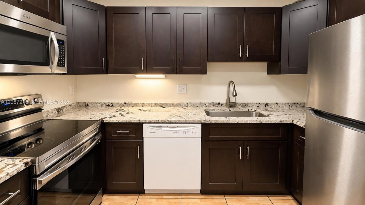 3243 NW 102nd Ter 3243, Coral Springs, Florida 33065, USA
