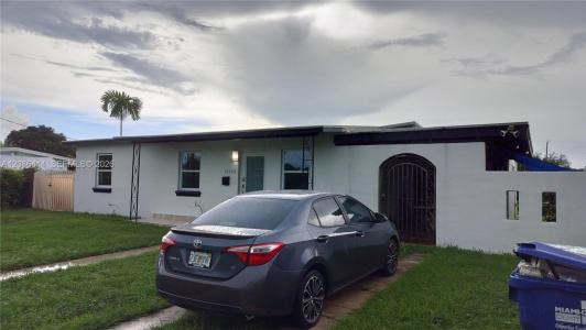 11260 SW 57th Ter, Miami, Florida 33173, USA