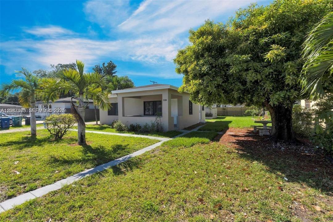2320 NW 95th St 1, Miami, Floride 33147, États-Unis