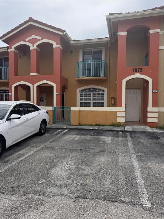 7075 NW 173rd Dr 1406, Hialeah, Floride 33015, États-Unis