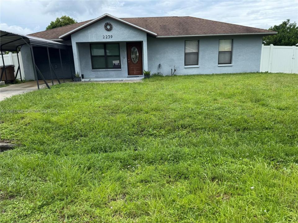 2239 Lotus Rd, Fort Myers, Floride 33905, États-Unis