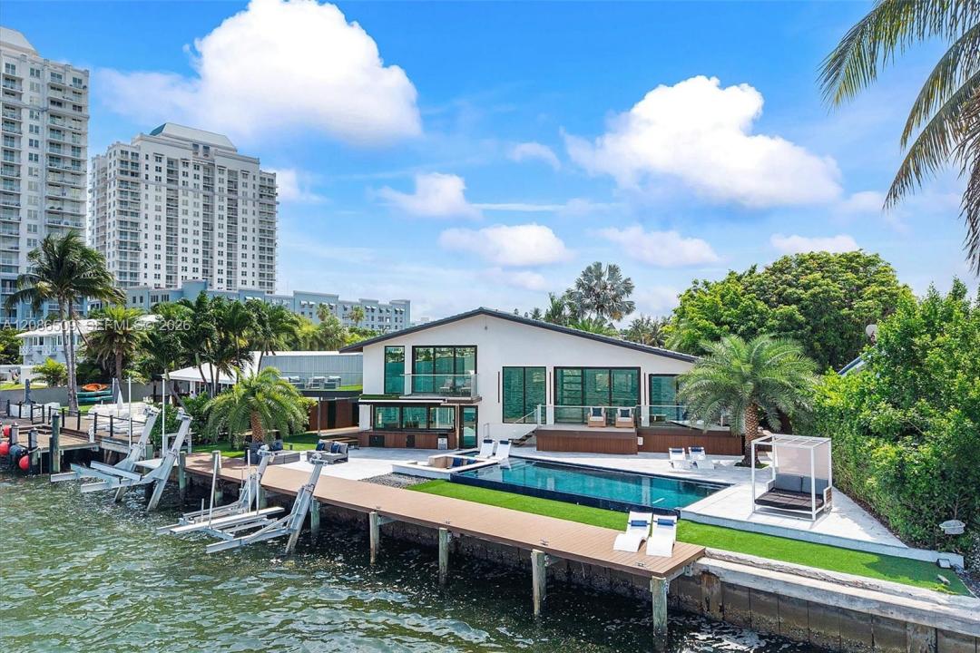 1244 NE 81st Ter, Miami, Florida 33138, Stati Uniti