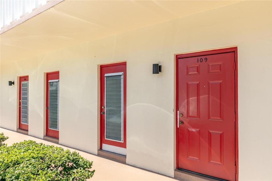 4411 NW 16TH Street F109, Lauderhill, Floride 33313, États-Unis