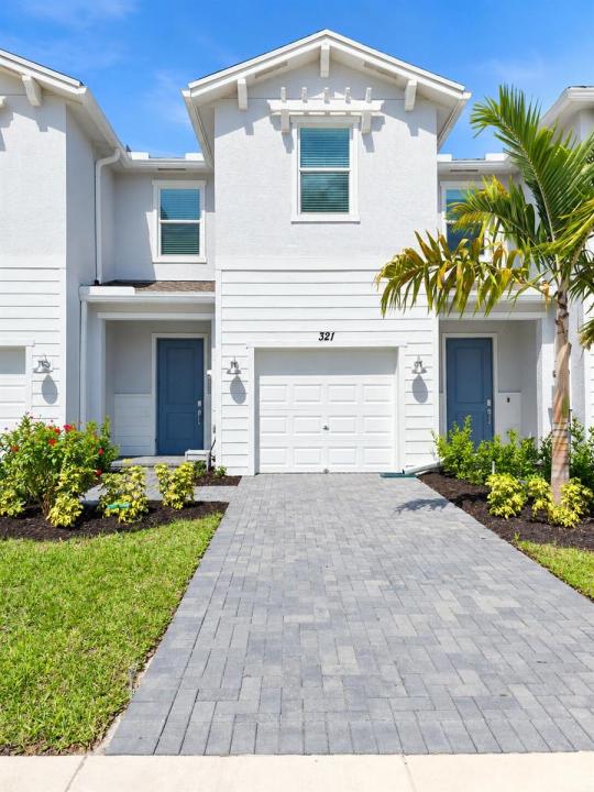 321 SE CROSSOAK Lane, Port St. Lucie, Floride 34984, États-Unis