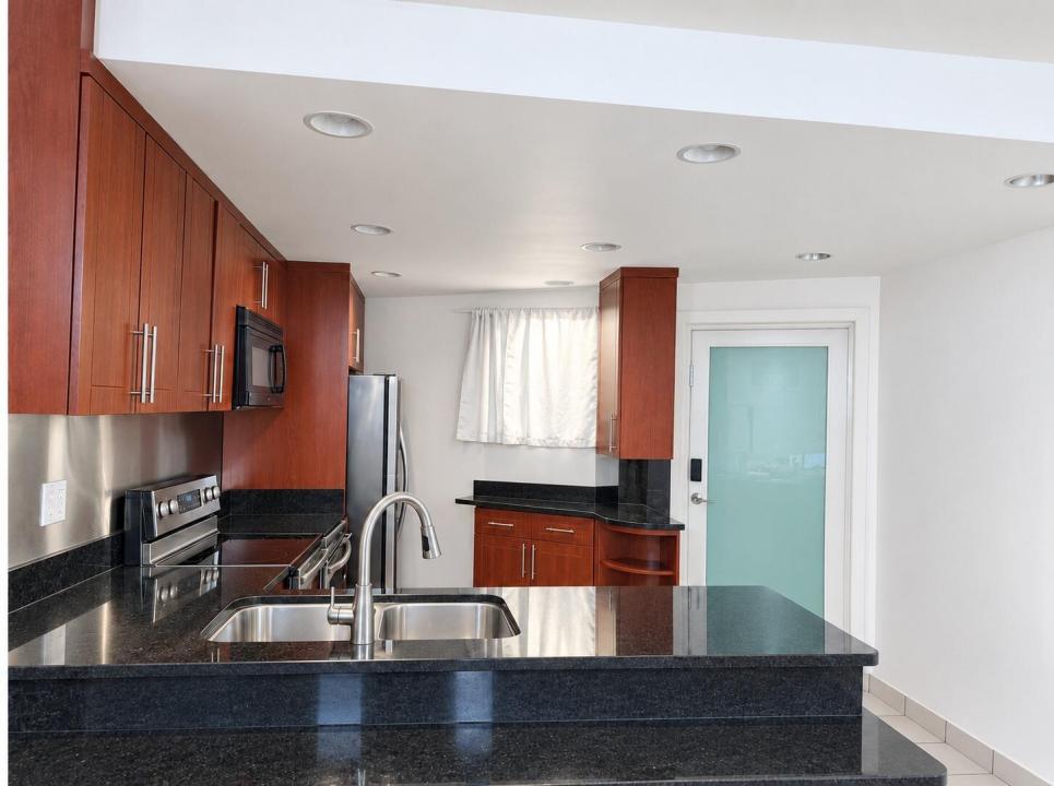 18720 NE 18TH Avenue 217, Miami, Florida 33179, Stati Uniti