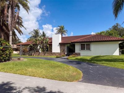 7745 SW 183rd Ter, Palmetto Bay, Florida 33157, USA
