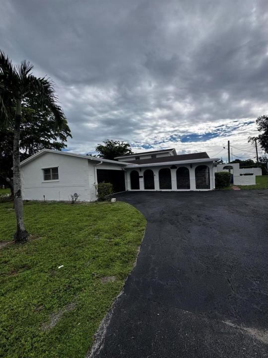 2320 NW 30TH Way, Fort Lauderdale, Floride 33311, États-Unis