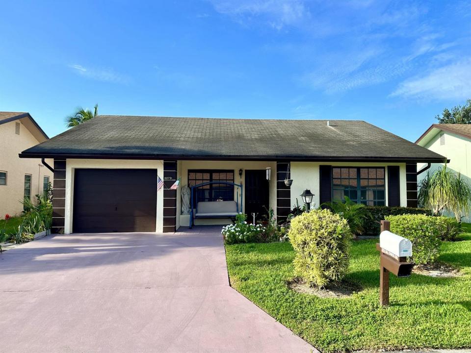 6273 Tall Cypress Circle, Florida 33463, Stati Uniti