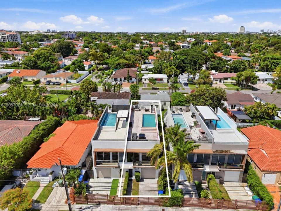3091 SW 21st St, Miami, Floride 33145, États-Unis