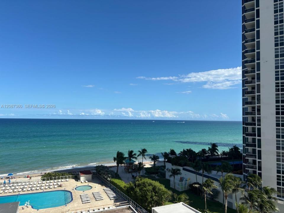 19201 Collins Ave 747, Sunny Isles Beach, פלורידה 33160, ארצות הברית של אמריקה