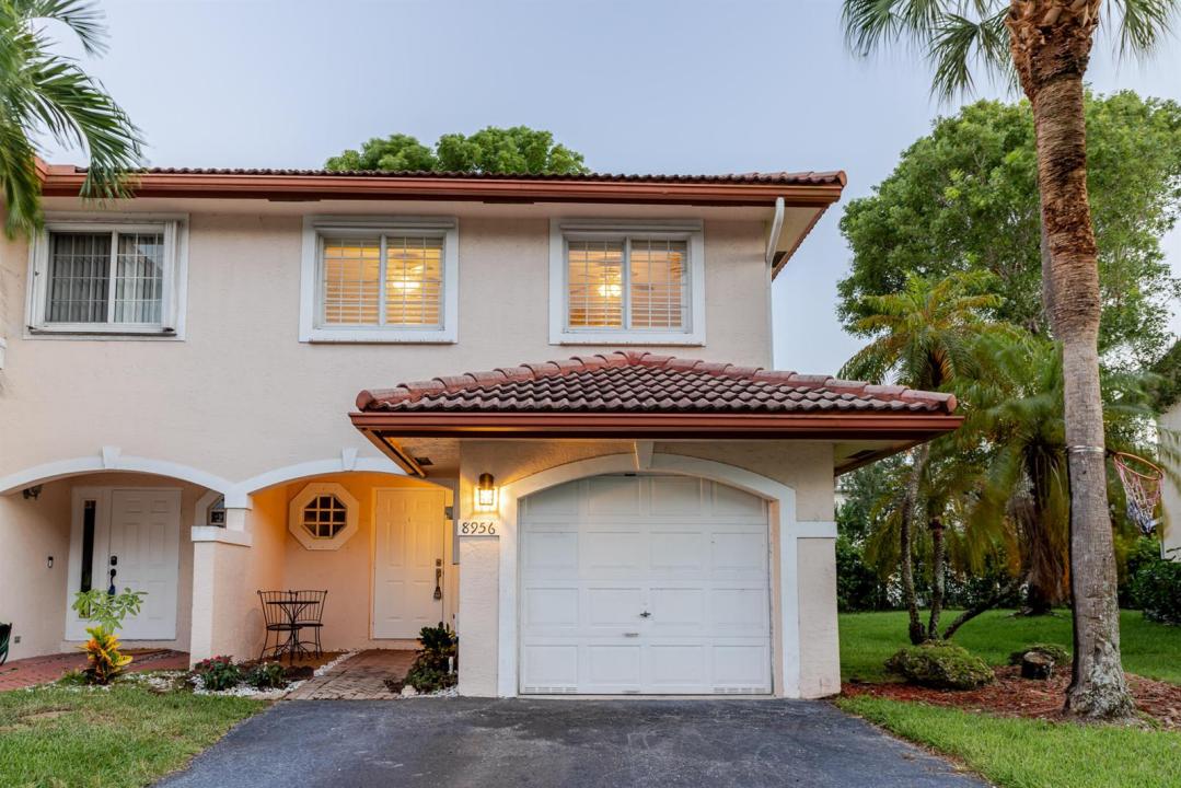 8956 NW 38TH Drive, Coral Springs, Floride 33065, États-Unis