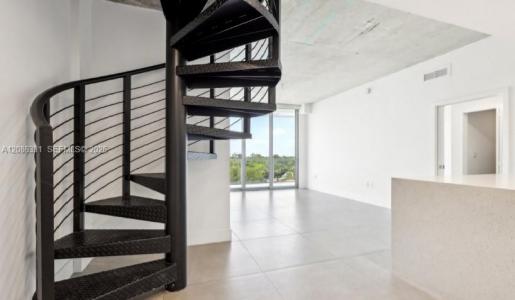 13800 Highland Dr PH02, North Miami Beach, Floryda 33181, USA
