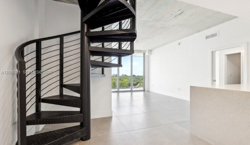 13800 Highland Dr PH02, North Miami Beach, Floride 33181, États-Unis