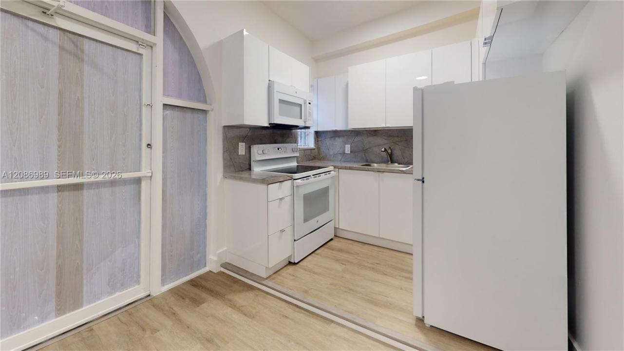 828 Pennsylvania Ave 2, Miami Beach, Florida 33139, Stati Uniti