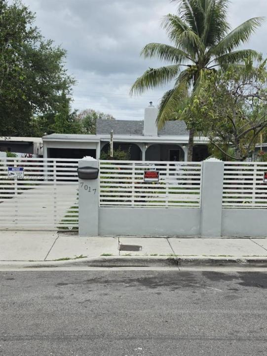 7017 NW 5th Ct 7009, Miami, Florida 33150, Stati Uniti
