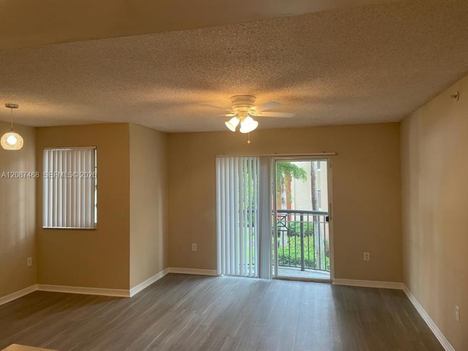 4195 N Haverhill Rd 318, West Palm Beach, Florida 33417, USA