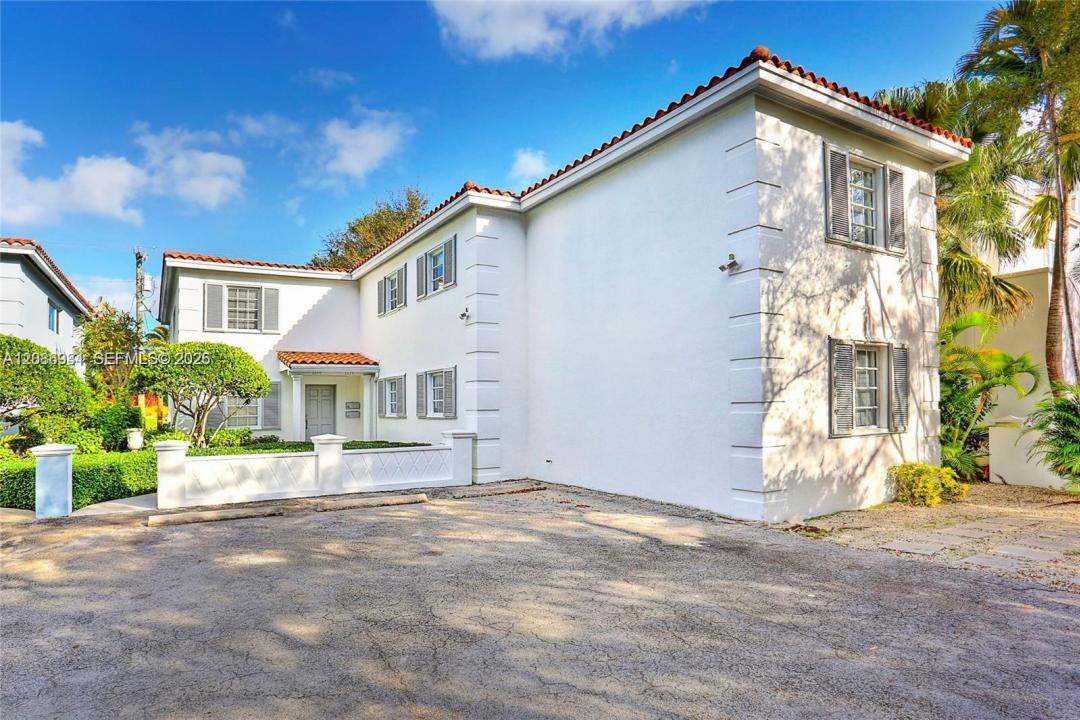 1175 Campo Sano Ave 1175, Coral Gables, Floride 33146, États-Unis
