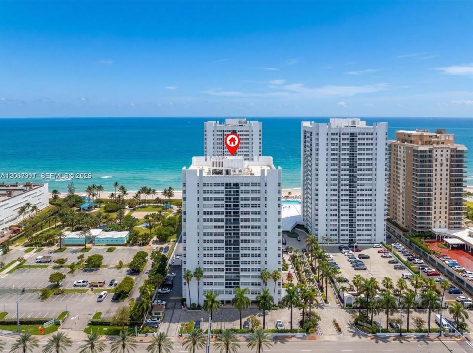 1880 S Ocean Dr 402, Hallandale Beach, Floride 33009, États-Unis