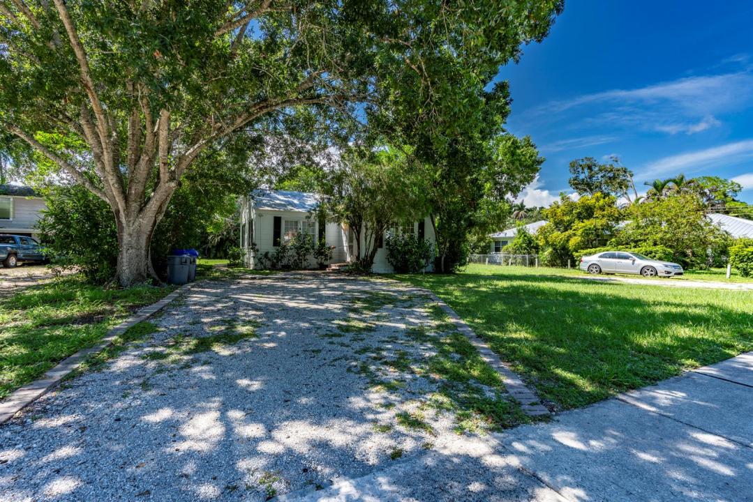 1837 22nd Avenue UNIT A, Vero Beach, Florida 32960, USA