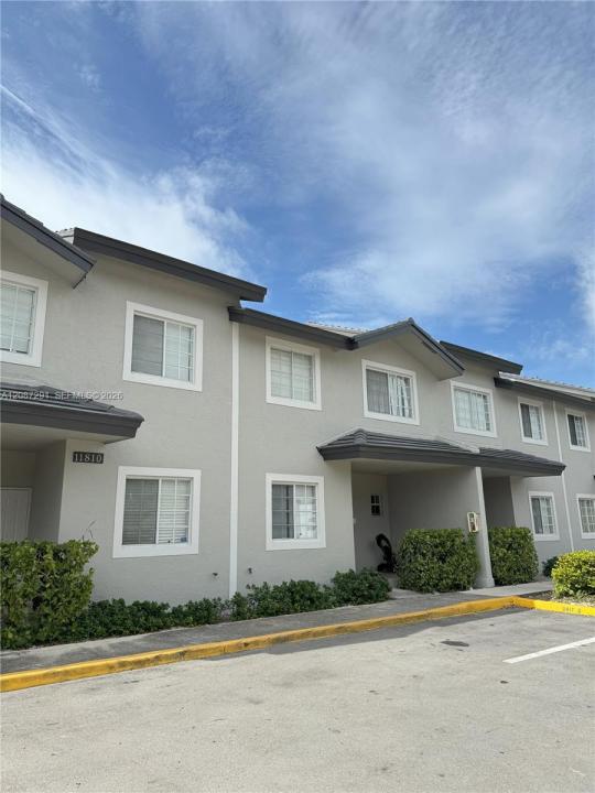 11810 NE 19th Dr 8, North Miami, Floride 33181, États-Unis