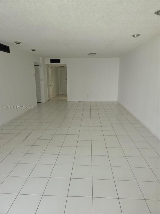 3280 Spanish Moss Ter 213, Lauderhill, Florida 33319, USA
