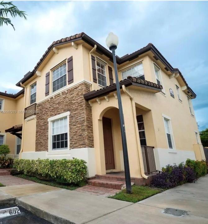 9239 SW 227th St 13, Cutler Bay, Florida 33190, Stati Uniti