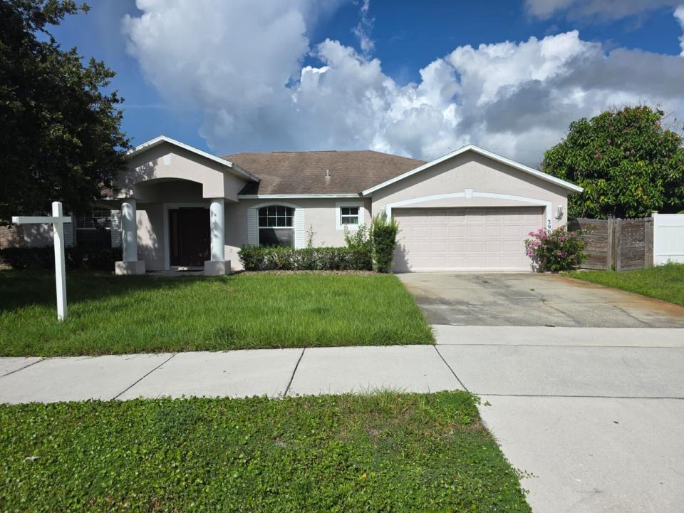 390 NW CURTIS Street, Port St. Lucie, Floride 34983, États-Unis