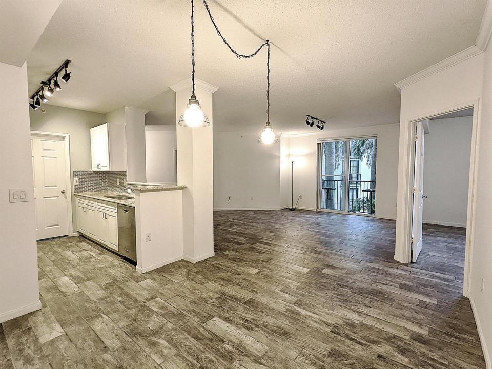 630 S SAPODILLA Avenue 308, West Palm Beach, Flórida 33401, Estados Unidos