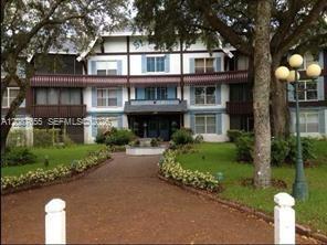 3710 Inverrary Dr 1B, Lauderhill, Floride 33319, États-Unis