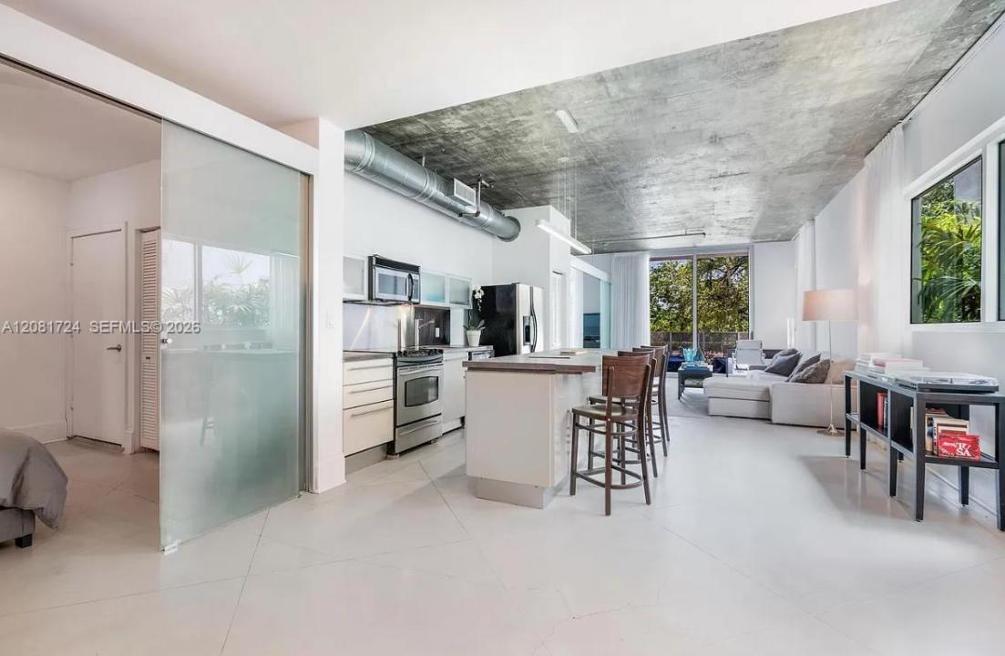 1700 Meridian Ave 208, Miami Beach, Florida 33139, Stati Uniti