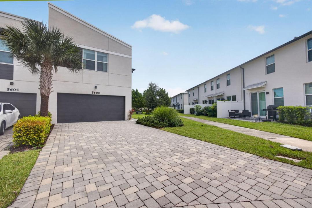 5600 Mentmore Drive, West Palm Beach, Florida 33407, Stati Uniti