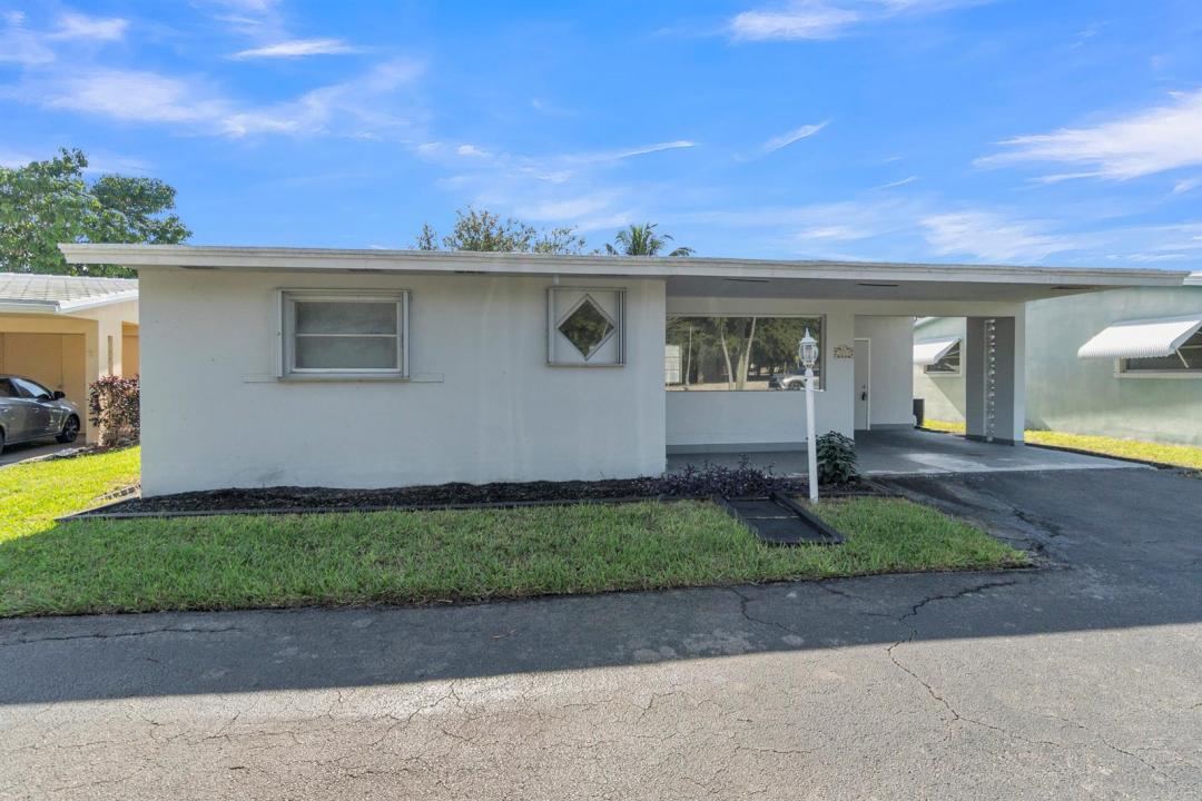 3240 SHERIDAN Lane 117, Hollywood, Floride 33021, États-Unis