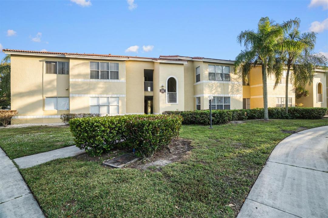 12730 VISTA ISLES Drive 821, Sunrise, Флорида 33325, Соединенные Штаты