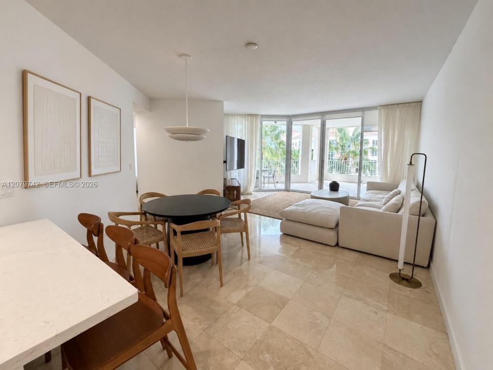 705 Crandon Blvd 506, Key Biscayne, Florida 33149, USA