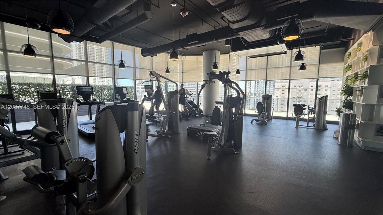55 SW 9th St 1402, Miami, Floride 33130, États-Unis